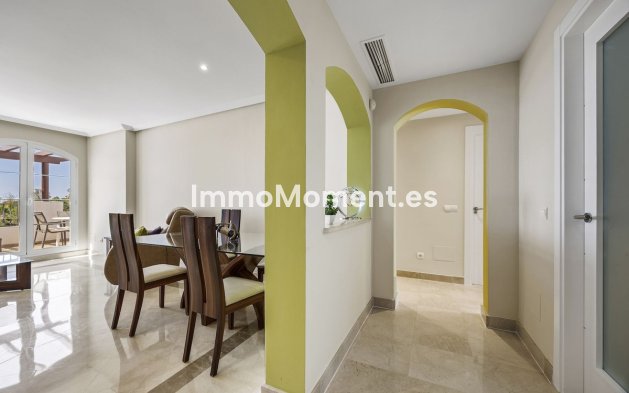 Resale - Apartment - Benahavís - Los Arqueros