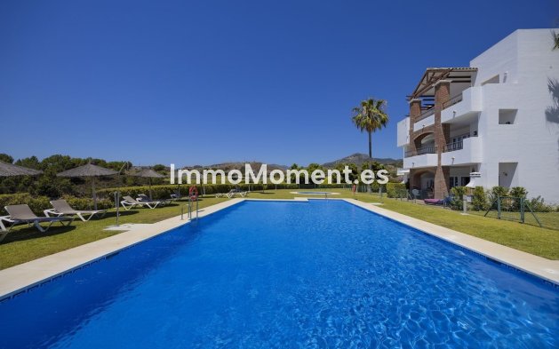 Resale - Apartment - Benahavís - Los Arqueros