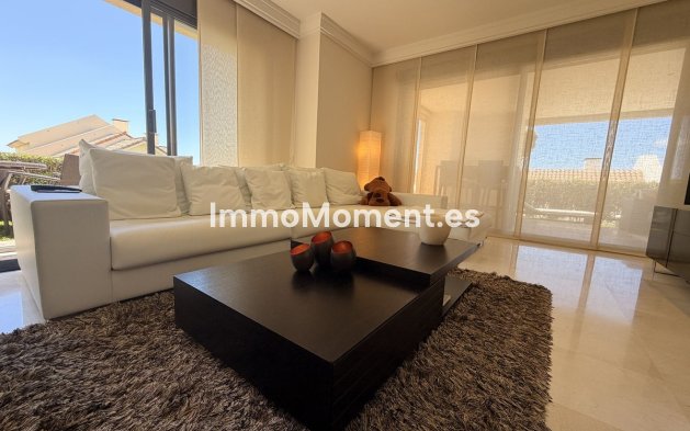 Resale - Apartment - Marbella - Altos de los Monteros