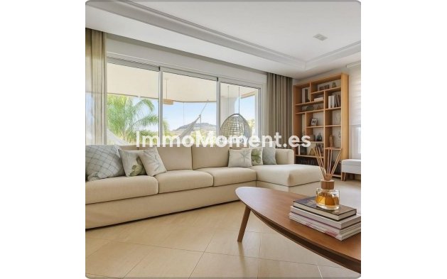 Wiederverkauf - Freistehende Villa - Estepona  - Selwo