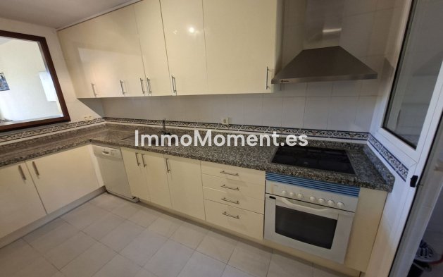 Revente - Appartement - Manilva - La Duquesa