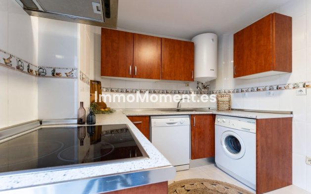 Wiederverkauf - Wohnung - Estepona  - Estepona Centro