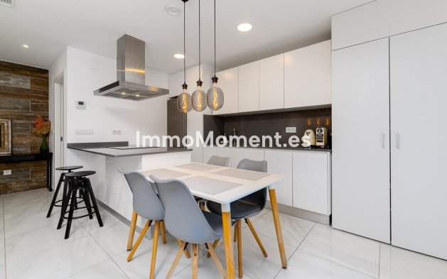 Resale - Detached villa - Orihuela - Orihuela Costa