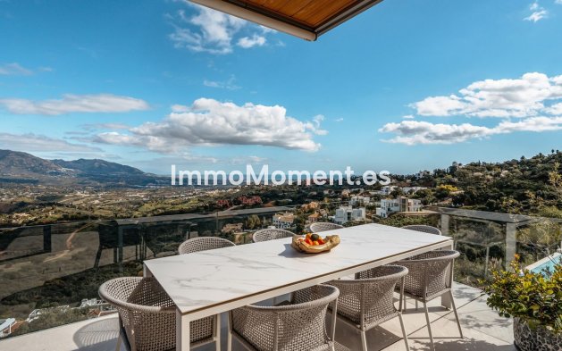 Wiederverkauf - Freistehende Villa - Marbella - La Mairena