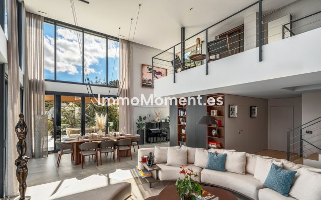 Wiederverkauf - Freistehende Villa - Marbella - La Mairena
