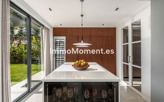 Wiederverkauf - Freistehende Villa - Marbella - La Mairena
