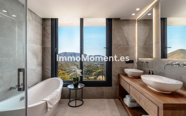 Wiederverkauf - Freistehende Villa - Marbella - La Mairena