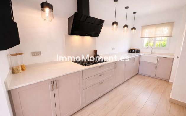 Bestaande woning - Vrijstaande villa - Orihuela - Los Dolses