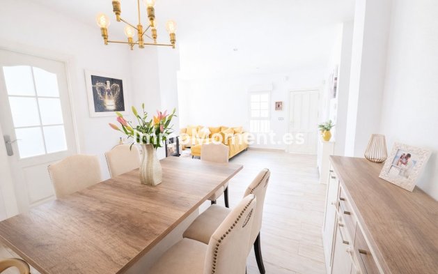 Bestaande woning - Vrijstaande villa - Orihuela - Los Dolses