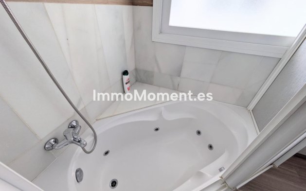 Wiederverkauf - Wohnung - Benalmadena - Benalmadena Centro