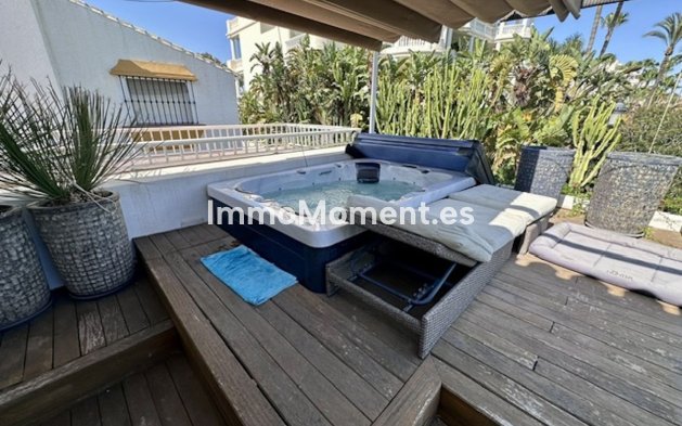 Wiederverkauf - Reihenhaus - Estepona  - Estepona Centro