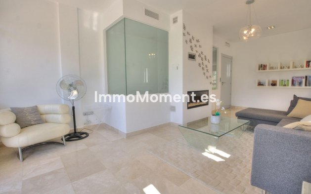 Reventa - Villa independiente - Mijas - La Cala Golf