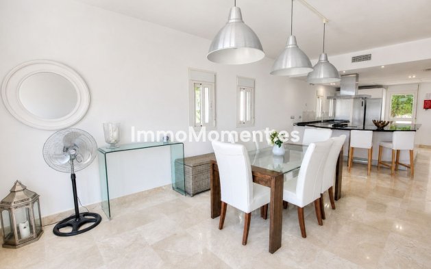 Reventa - Villa independiente - Mijas - La Cala Golf
