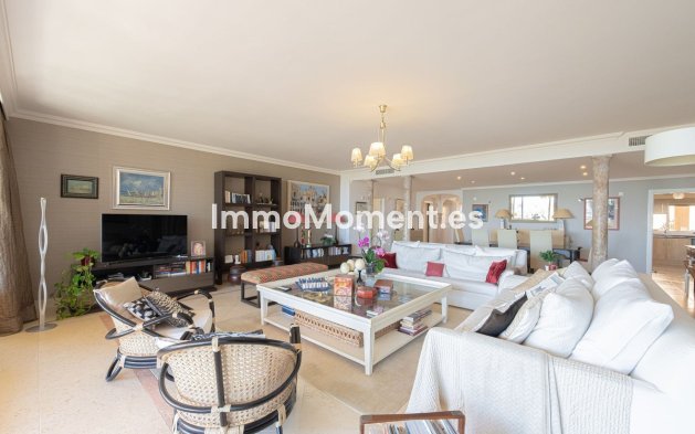 Revente - Appartement - Marbella - Nueva Andalucía