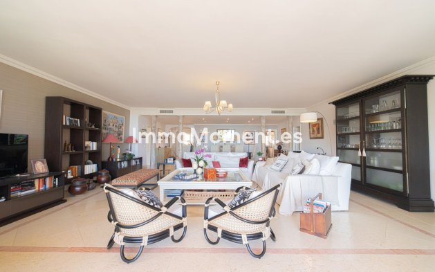 Revente - Appartement - Marbella - Nueva Andalucía
