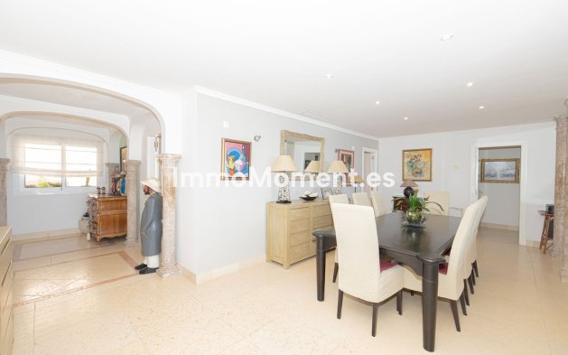Revente - Appartement - Marbella - Nueva Andalucía