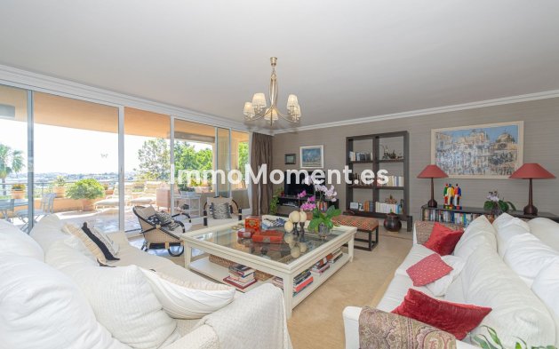 Revente - Appartement - Marbella - Nueva Andalucía