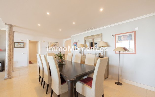 Revente - Appartement - Marbella - Nueva Andalucía