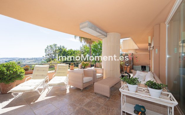 Revente - Appartement - Marbella - Nueva Andalucía