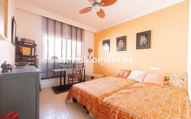 Revente - Appartement - Marbella - Nueva Andalucía