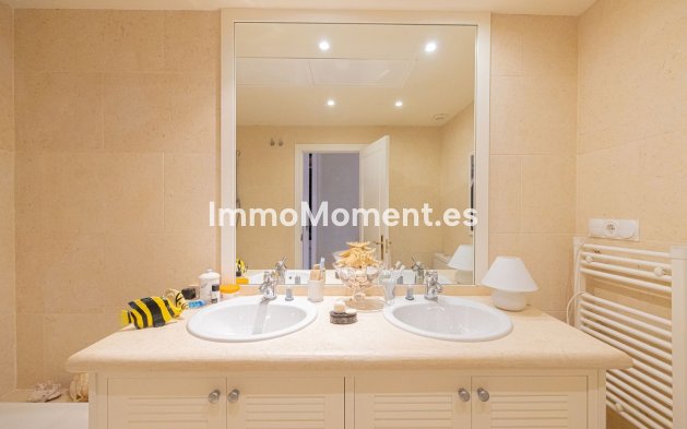 Revente - Appartement - Marbella - Nueva Andalucía