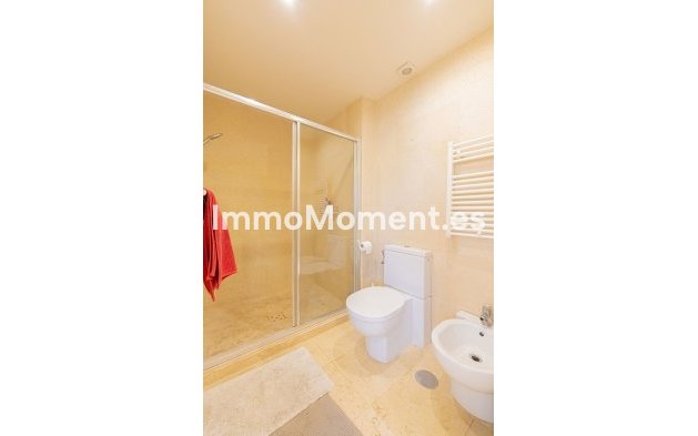 Revente - Appartement - Marbella - Nueva Andalucía