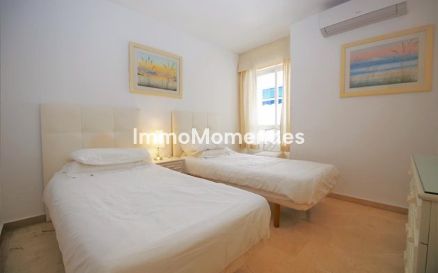Reventa - Apartamento - Estepona  - Estepona Centro