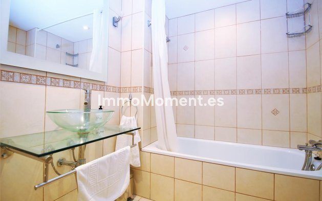 Reventa - Apartamento - Estepona  - Estepona Centro