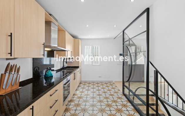 Resale - Townhouse - Marbella - Guadalmina Alta
