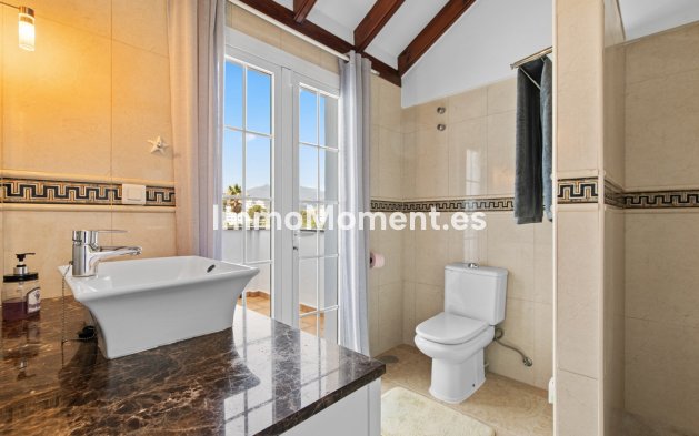 Resale - Townhouse - Marbella - Guadalmina Alta