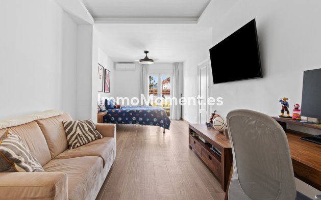 Resale - Townhouse - Marbella - Guadalmina Alta