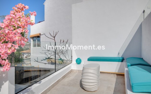 Resale - Townhouse - Marbella - Guadalmina Alta