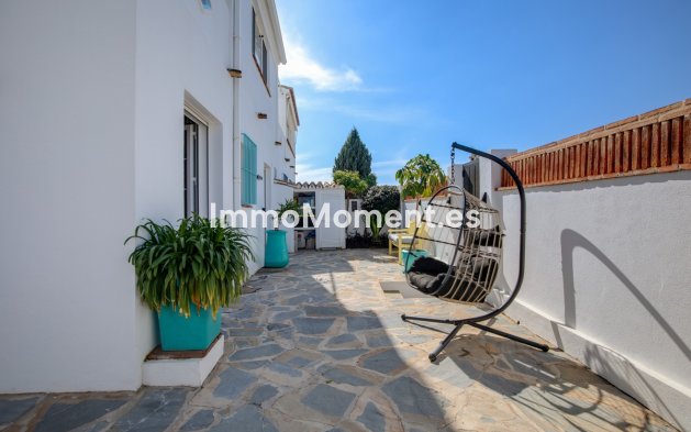 Resale - Townhouse - Marbella - Guadalmina Alta