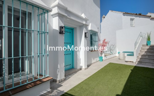 Resale - Townhouse - Marbella - Guadalmina Alta