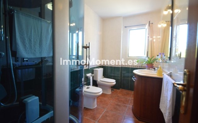 Wiederverkauf - Freistehende Villa - Benalmadena - Benalmadena Centro
