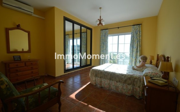 Wiederverkauf - Freistehende Villa - Benalmadena - Benalmadena Centro
