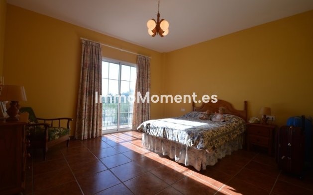 Wiederverkauf - Freistehende Villa - Benalmadena - Benalmadena Centro