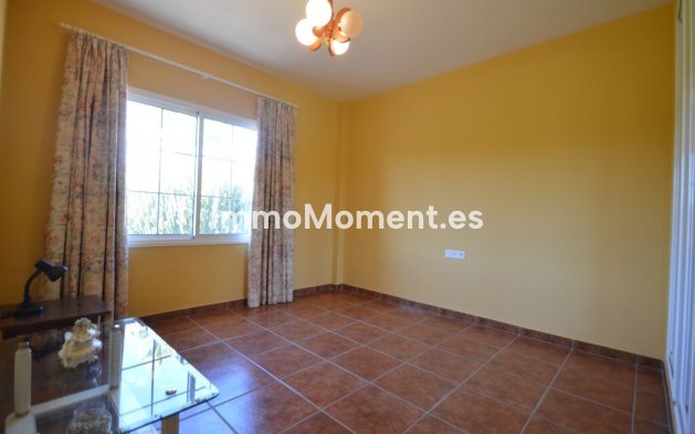 Wiederverkauf - Freistehende Villa - Benalmadena - Benalmadena Centro