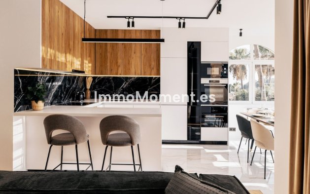 Resale - Apartment - Benahavís - La Quinta