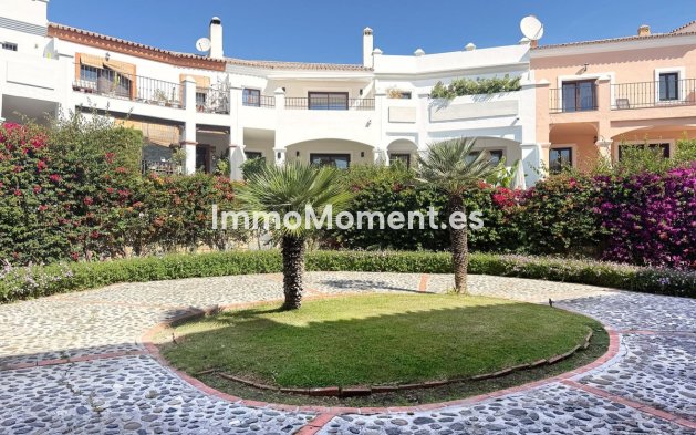 Wiederverkauf - Reihenhaus - Estepona  - Estepona Centro
