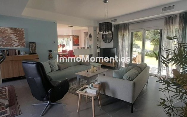 Reventa - Villa independiente - Mijas - La Cala Golf