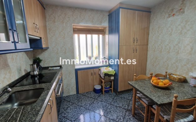 Wiederverkauf - Reihenhaus - Estepona  - Estepona Centro