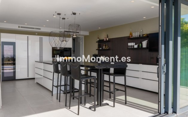 Wiederverkauf - Freistehende Villa - Marbella - Cabopino