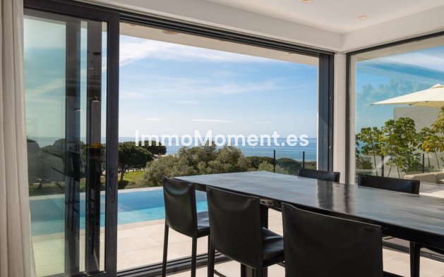 Wiederverkauf - Freistehende Villa - Marbella - Cabopino