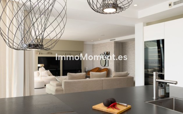 Wiederverkauf - Freistehende Villa - Marbella - Cabopino