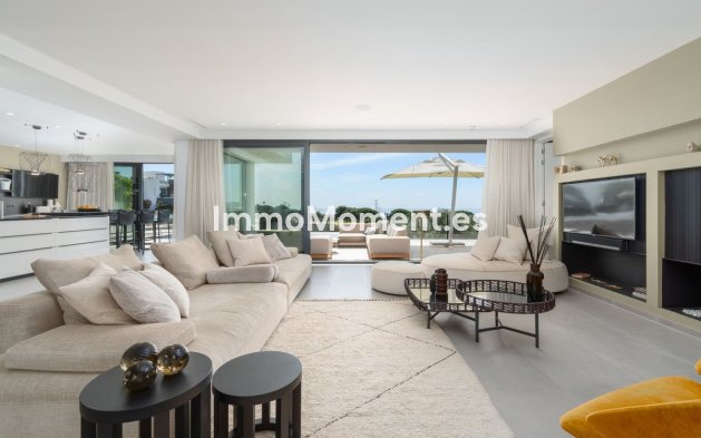 Wiederverkauf - Freistehende Villa - Marbella - Cabopino