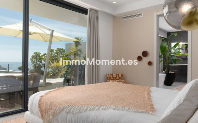 Wiederverkauf - Freistehende Villa - Marbella - Cabopino