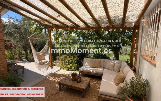 Wiederverkauf - Freistehende Villa -   Inländisch - Alhaurín el Grande Centro