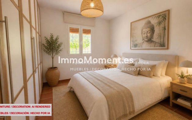Wiederverkauf - Freistehende Villa -   Inländisch - Alhaurín el Grande Centro
