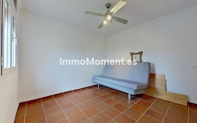 Wiederverkauf - Freistehende Villa -   Inländisch - Alhaurín el Grande Centro